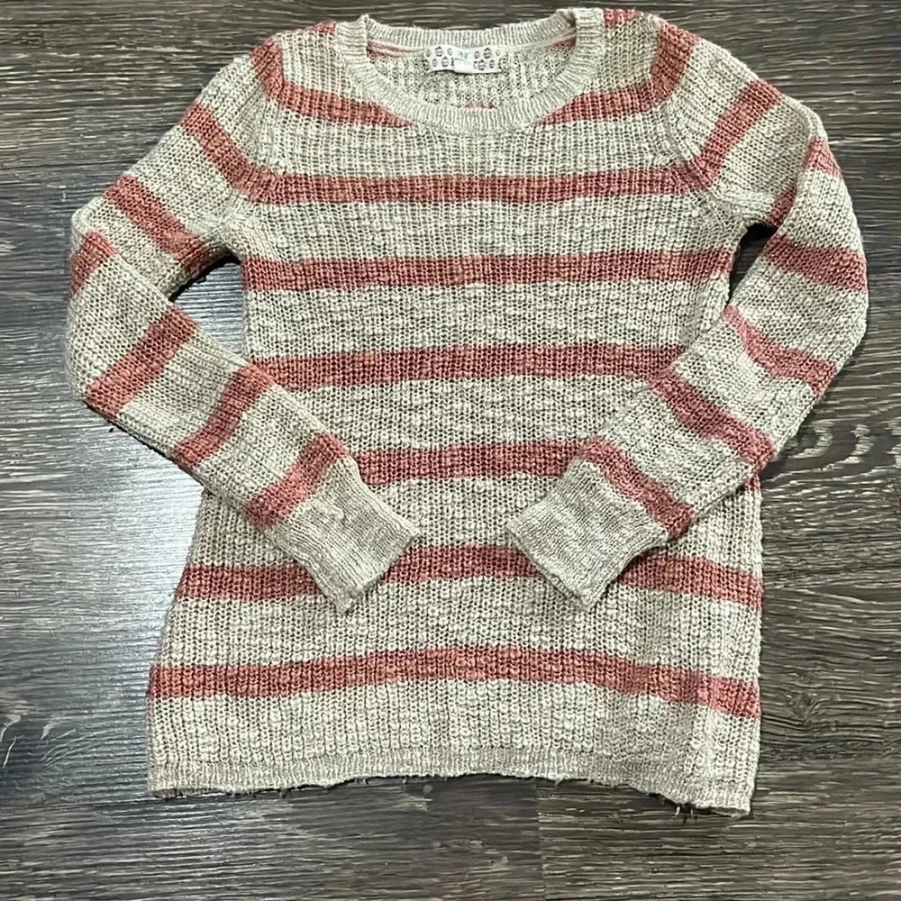 Girls size medium sweater